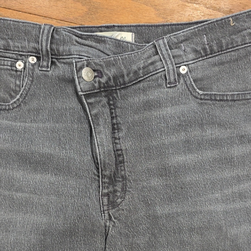 Madewell Charcoal Denim Jeans - Picture 2 of 5